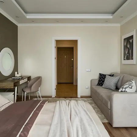 сozy Str Chernovola Апартаменти *